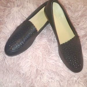 Banana Republic perforated loafers. #businesscasual #classic